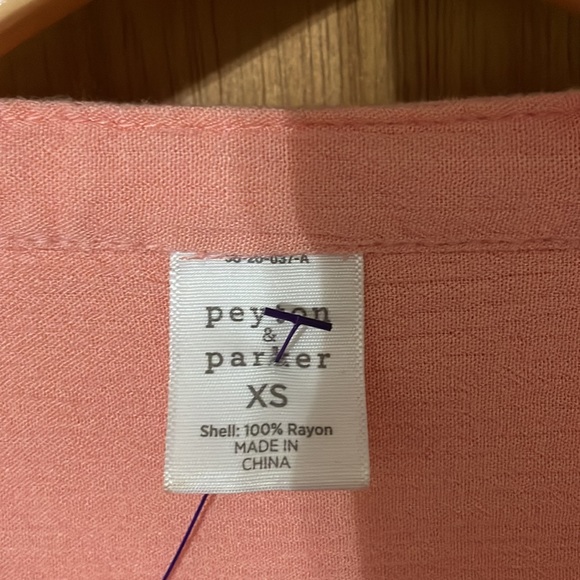 •PEYTON & PARKER•CORAL PINK 100% RAYON BUTTON UP OVERSIZED SWIM COVER UP SIZE XS - Picture 4 of 6